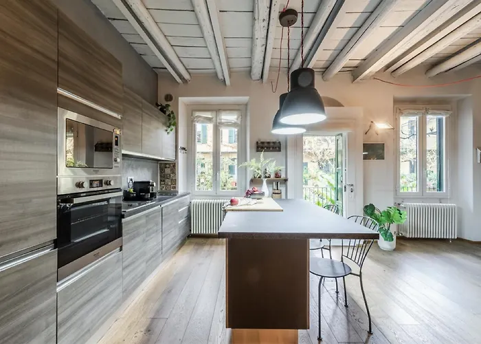 The Legend Loft - Bosco Verticale View ميلان